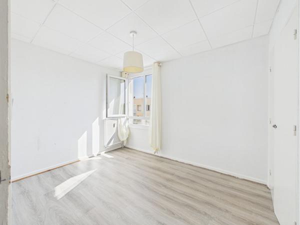 Appartement rénové Valence T3 de 57 m2 avec balcon et cave