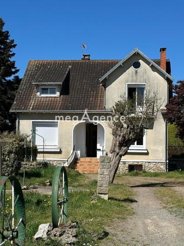 Maison à VOUNEUIL-SUR-VIENNE, 86210 - 10 pièces 190m²