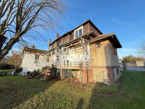 Maison bourgeoise à vendre à Agnetz - Un potentiel à exploiter !