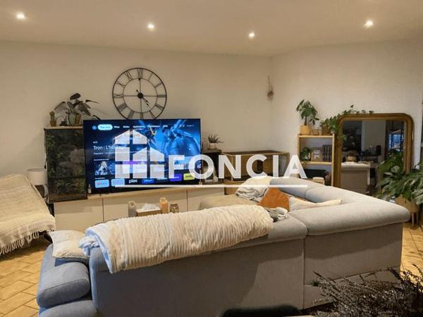 Appartement 3 pièces T3 F3 73.39 m² à Tournon-sur-rhône 07300 à vendre