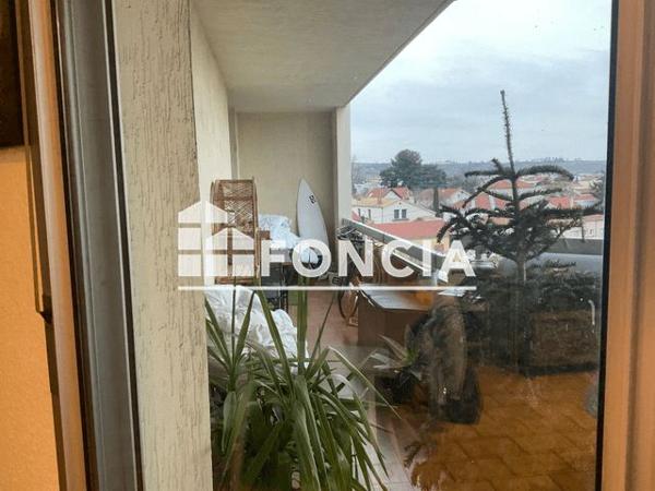 Appartement 3 pièces T3 F3 73.39 m² à Tournon-sur-rhône 07300 à vendre