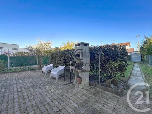 Maison à vendre  5 pièces - 76,33 m 2   NEUILLY SUR MARNE  - 93