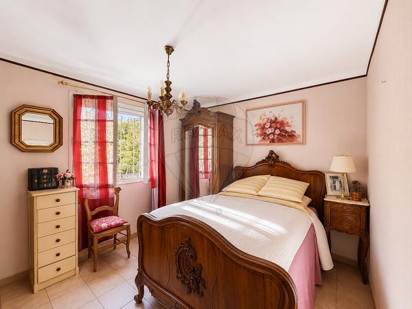 Maison 6 chambre(s) à vendre - Nîmes, Gard - 30