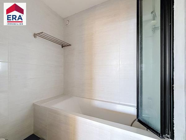 A VENDRE - 3/4 PIECES - 12e ETAGE VUE DEGAGEE