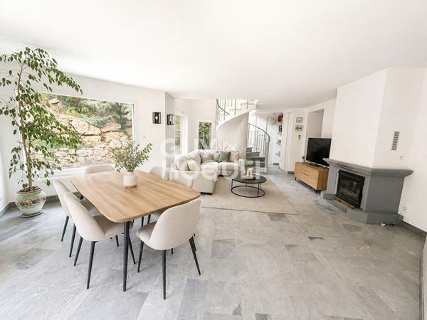 Maison 4 chambres garage piscine