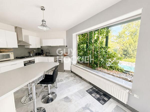 Maison 4 chambres garage piscine