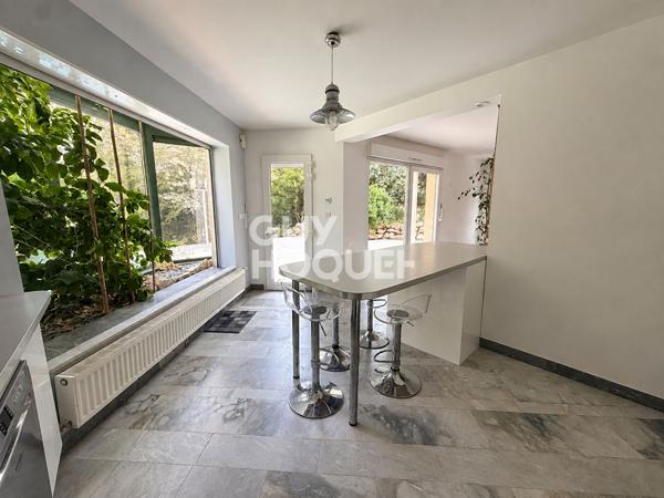 Maison 4 chambres garage piscine