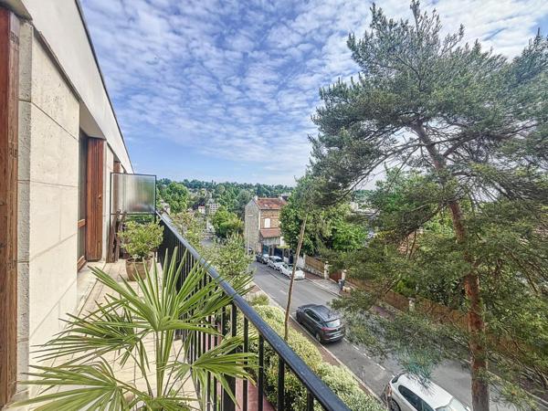 76M2 - SALON - SAM - CUISINE - 2 CH - SDB - CAVE - BOX