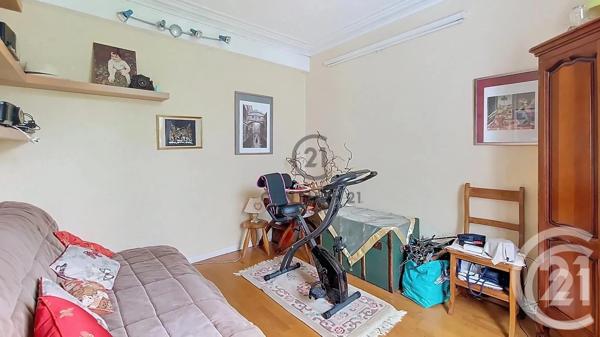 Maison à vendre  6 pièces - 126 m 2   VILLEMOMBLE  - 93