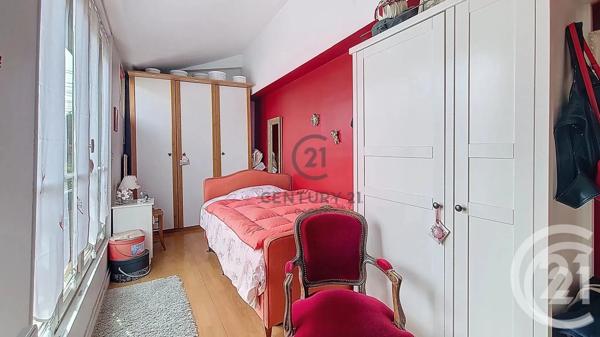 Maison à vendre  6 pièces - 126 m 2   VILLEMOMBLE  - 93