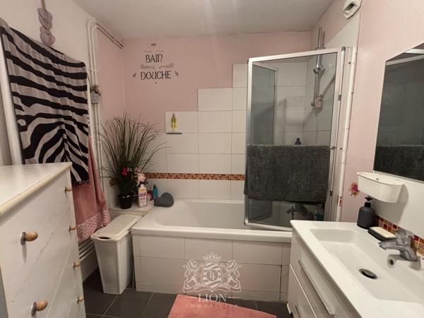 Appartement T4 avec balcon proche des parcs