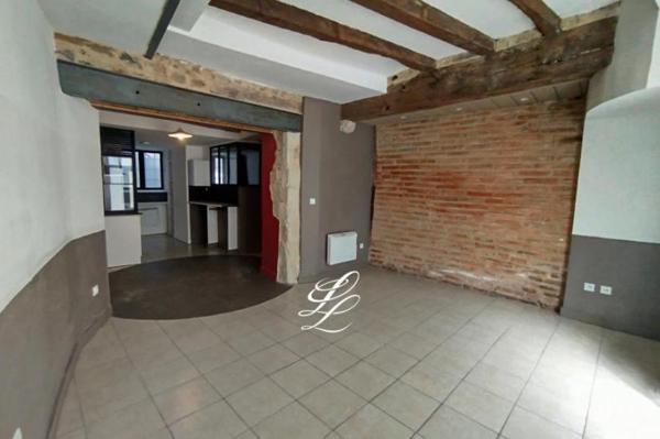 Location - Appartement 4 pièces 68 m 2 SABLE SUR SARTHE (72300)