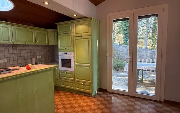 Maison à vendre    4 pièces •  Mende