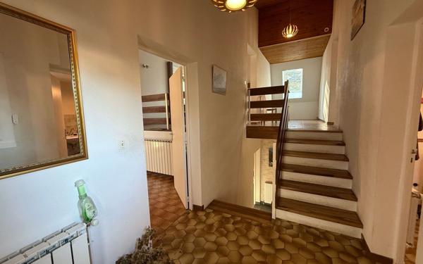 Maison à vendre    4 pièces •  Mende