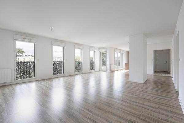 Acheter Appartement 5 pièces - 156 m²