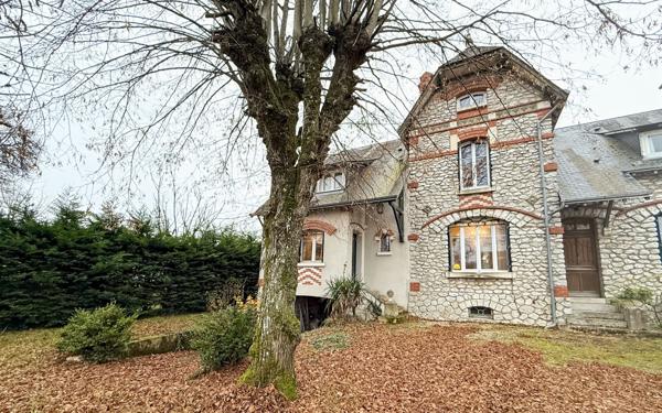 Maison à vendre    7 pièces •  Romorantin-Lanthenay