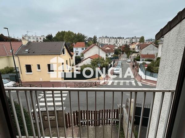 Location Appartement 4 pièces 80 m² - 85 BOULEVARD DU MOULIN DE LA TOUR Le Plessis Robinson 92350