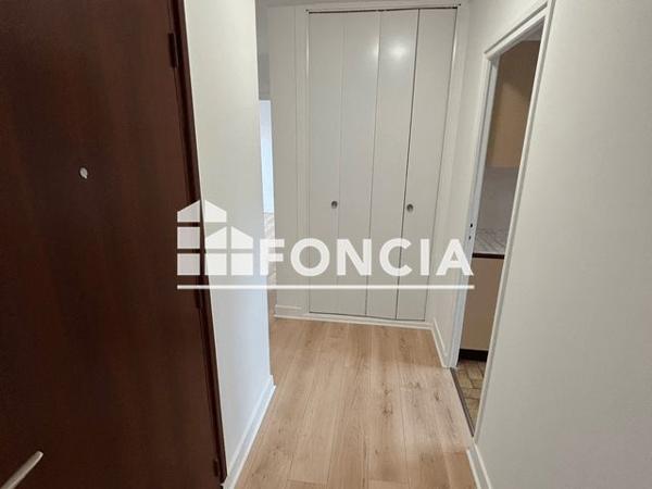 Location Appartement 4 pièces 80 m² - 85 BOULEVARD DU MOULIN DE LA TOUR Le Plessis Robinson 92350