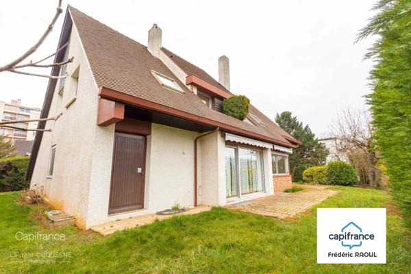 Dijon – Montchapet : élégante maison familiale aux volumes remarquables