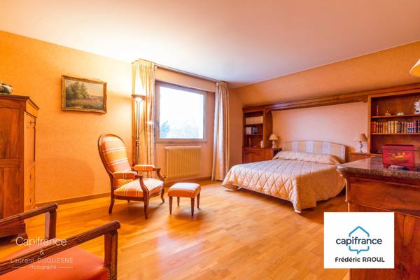 Dijon – Montchapet : élégante maison familiale aux volumes remarquables