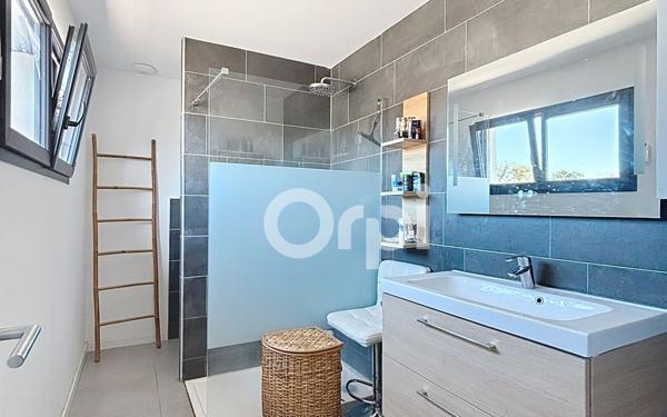 Maison à vendre    5 pièces •  Sorède