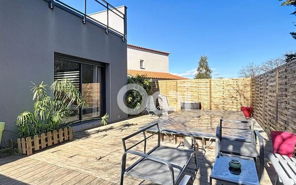 Maison à vendre    5 pièces •  Sorède