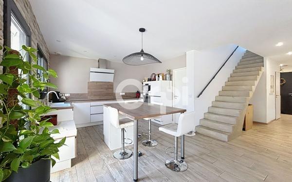 Maison à vendre    5 pièces •  Sorède