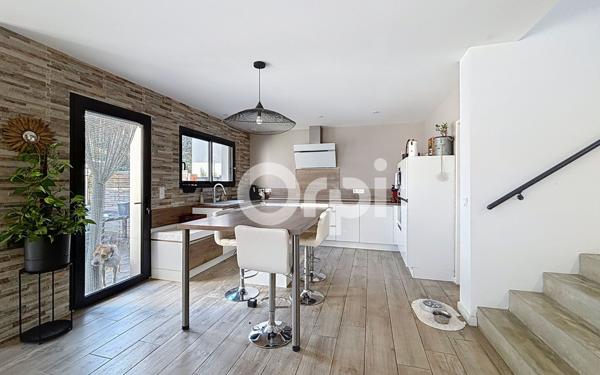 Maison à vendre    5 pièces •  Sorède