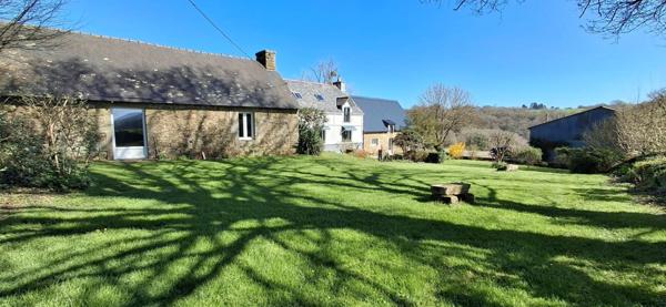 Coup de cœur assuré pour cette maison rénovée avec dépendances et seconde habitation à exploiter