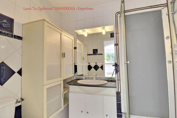 CARNOUX-EN-PROVENCE – GRANDE MAISON 201 M² – 3 LOGEMENTS – PISCINE – GRAND GARAGE – VUE DÉGAGÉE
