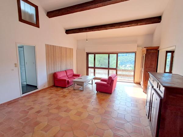 CARNOUX-EN-PROVENCE – GRANDE MAISON 201 M² – 3 LOGEMENTS – PISCINE – GRAND GARAGE – VUE DÉGAGÉE