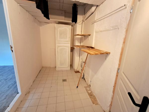 CARNOUX-EN-PROVENCE – GRANDE MAISON 201 M² – 3 LOGEMENTS – PISCINE – GRAND GARAGE – VUE DÉGAGÉE