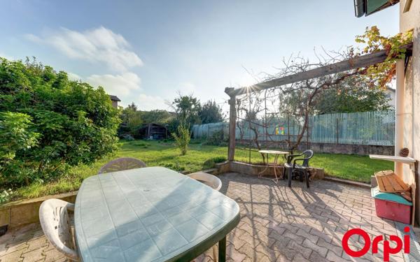 Maison à vendre    4 pièces • 107,25 m2 Villeurbanne