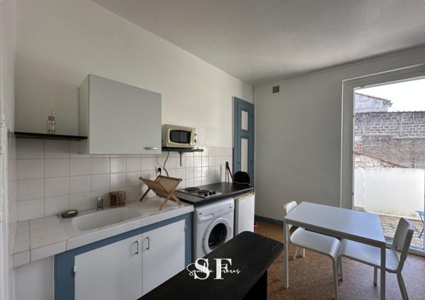Immeuble 100 m² 2 etage(s)
