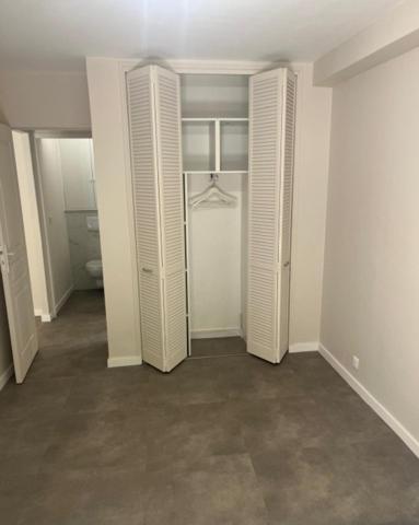 T2 rénové, jardin, terrasse, plage à 2 min à pied