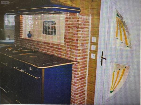 Propriété d'agrément à vendre à Saint-Just-Luzac en Charente-Maritime (17320), ref : 02042