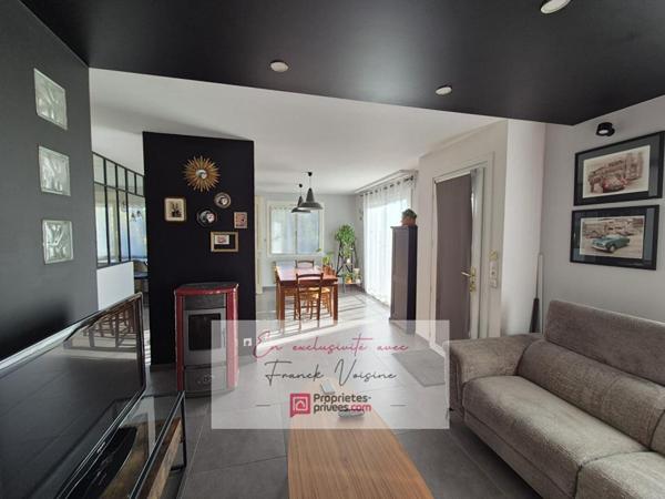 A VENDRE en Exclusivité aux Herbiers, maison de 102 m2 avec 4 chambres sur une parcelle de 1000 m2 env