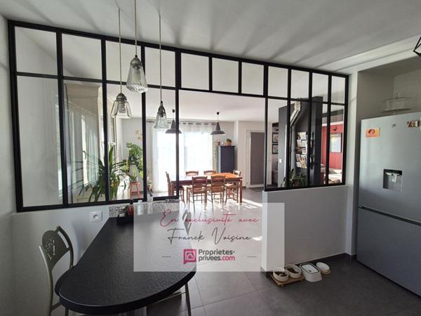 A VENDRE en Exclusivité aux Herbiers, maison de 102 m2 avec 4 chambres sur une parcelle de 1000 m2 env