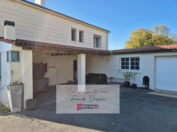 A VENDRE en Exclusivité aux Herbiers, maison de 102 m2 avec 4 chambres sur une parcelle de 1000 m2 env