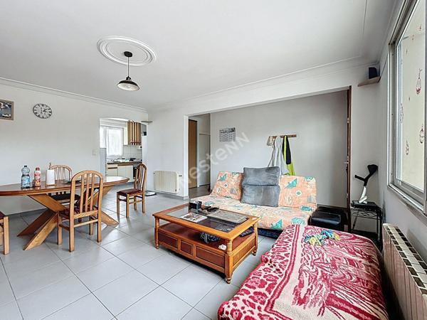 Maison à vendre - 5 pièces - Montaigu Vendée