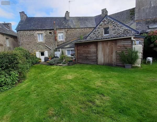 Local mixte (Professionnel/Habitation) à vendre à Sainte-Brigitte dans le Morbihan (56480), ref : 063-435