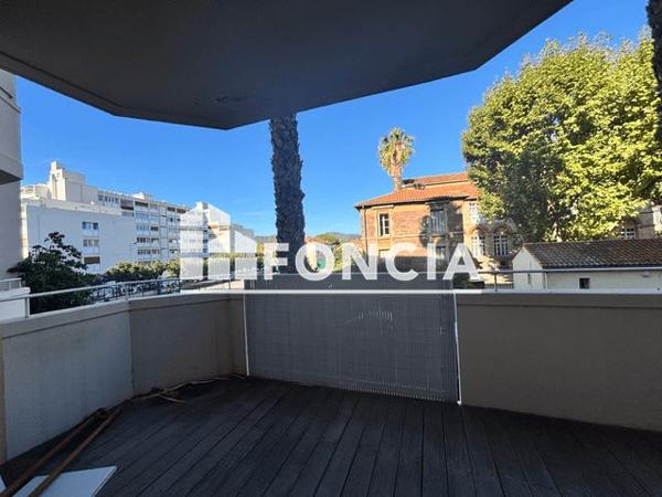 Location Appartement 2 pièces 52.1 m² - 11 RUE LEON GAUTIER Hyeres Les Palmiers 83400