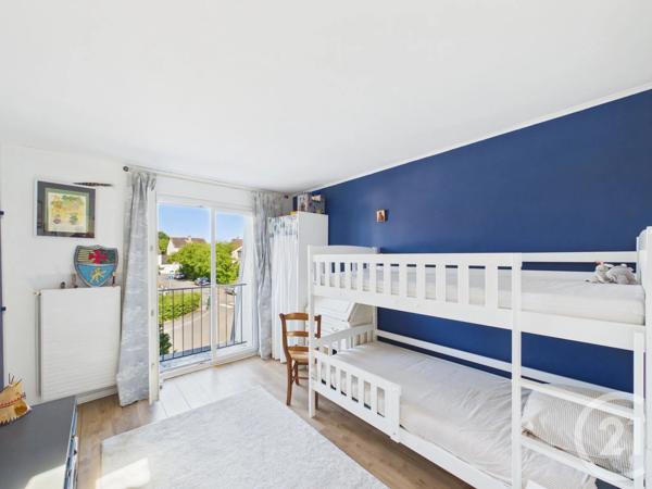 Maison à vendre  6 pièces - 142 m 2   RAMBOUILLET  - 78