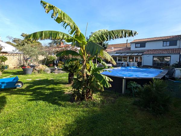 Maison à vendre à La Rochelle - 4 chambres, piscine et garage