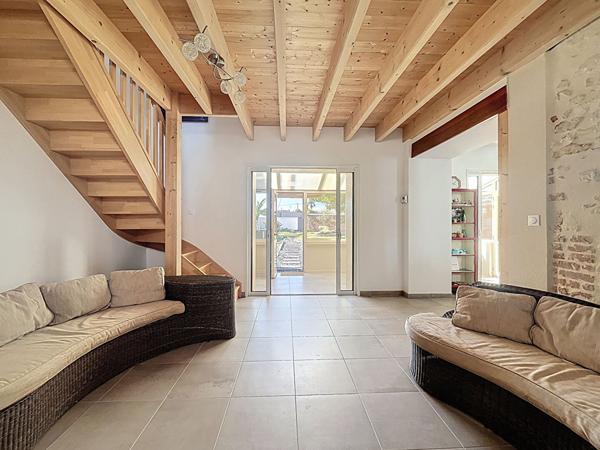 Maison à vendre à La Rochelle - 4 chambres, piscine et garage