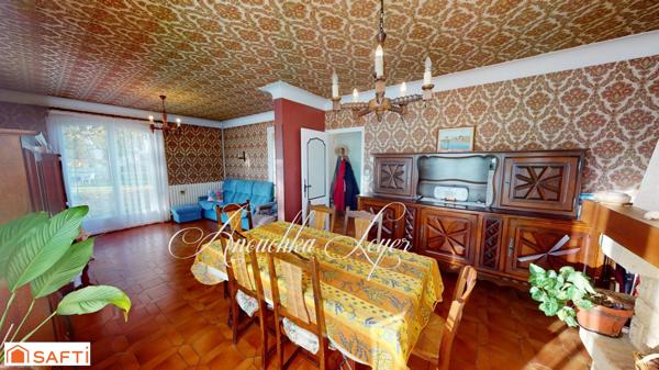 Maison avec dépendance sur terrain clos