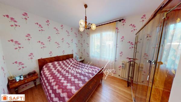 Maison avec dépendance sur terrain clos