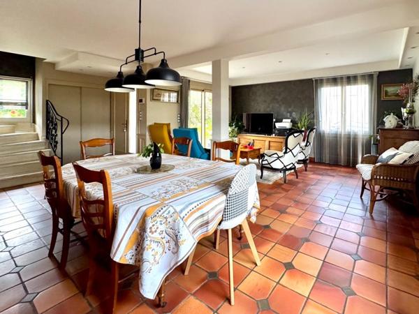 Maison 6 pièces - 364 000