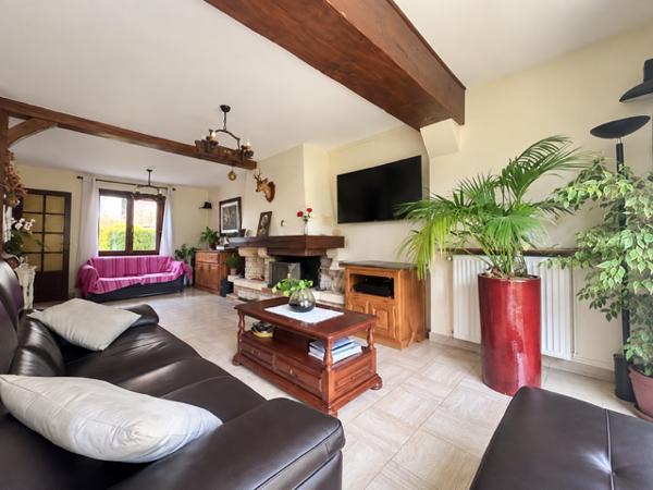 SAVIGNY-SUR-ORGE - MAISON INDIVIDUELLE F7 de 173 M2 HAB - 5 CHAMBRES - JARDIN AGREABLE