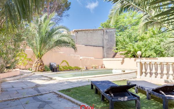 Maison à vendre    5 pièces • 132 m2 Marseille 12